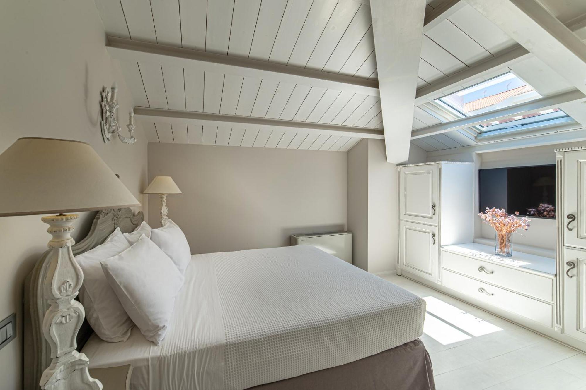 Micra Anglia Boutique Hotel & Spa Андрос Экстерьер фото